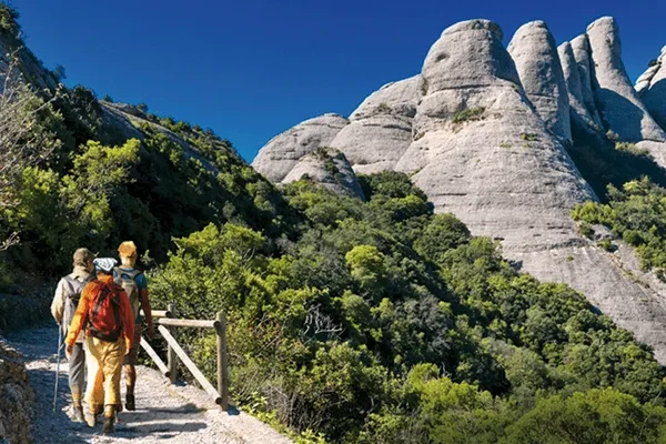 The most beautiful hiking routes around Montserrat
