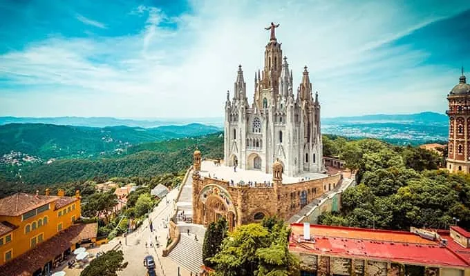 5 incredible spots to watch the sunset in Barcelona