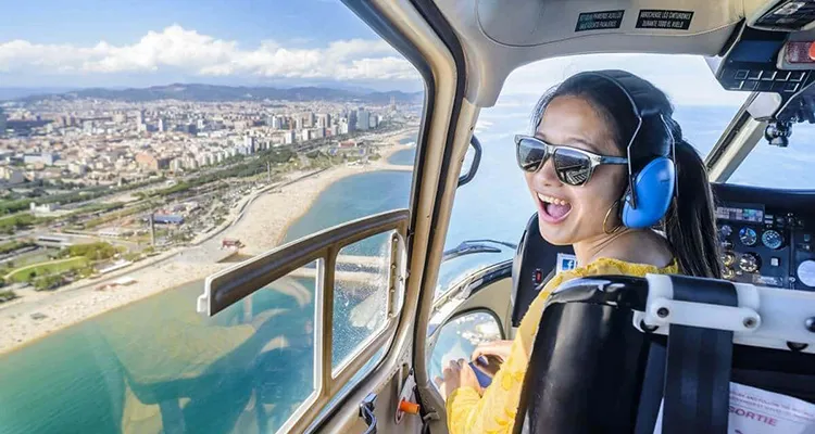 Barcelona from the sky: The best aero tours in Barcelona