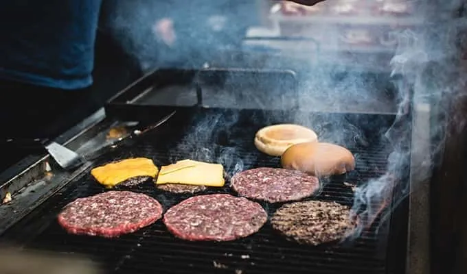 Find out where to eat giant-sized food in Barcelona