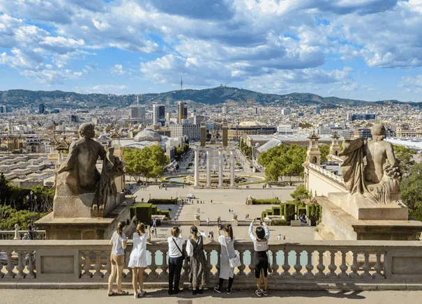 Why you should travel alone: 5 reasons to give it a go