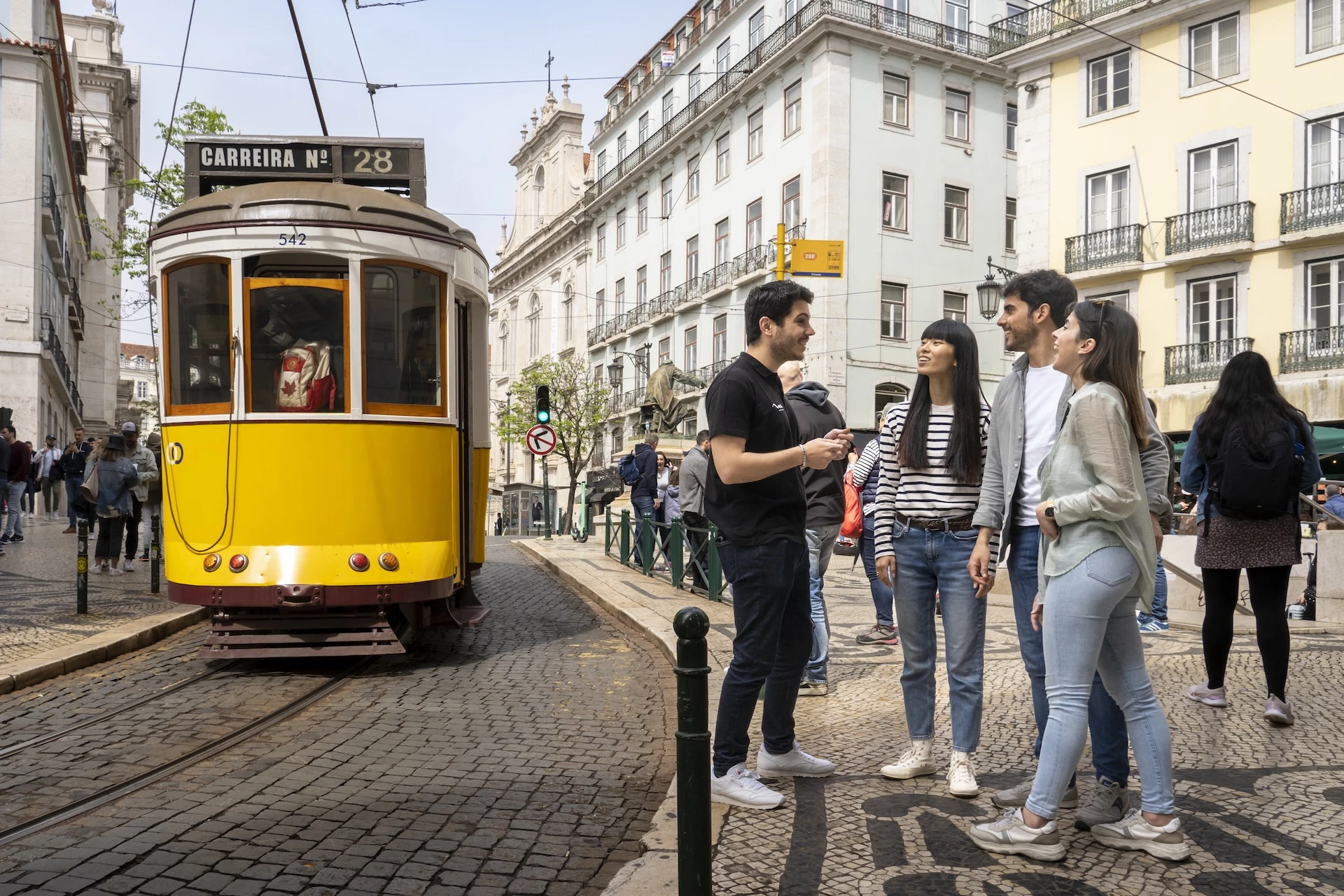 Lisbon Walking Tour, Belém Neighborhood, Tram and Boat Ride