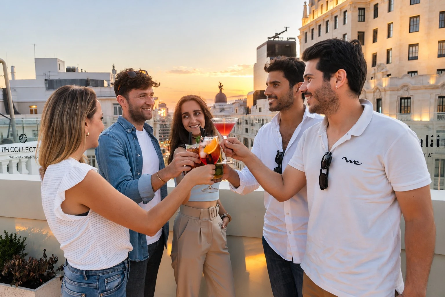 Private group tasting tapas with a local guide in Madrid's old town