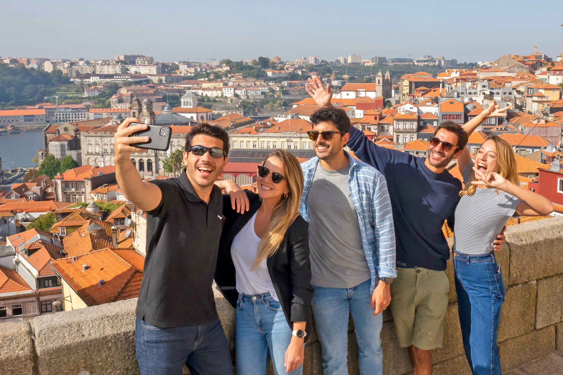 Private Tour: Three Cities in One Day: Porto, Nazaré & Obidos